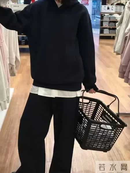 “优衣库”7件秋冬必备的时尚单品!真的怎么穿都好看!!