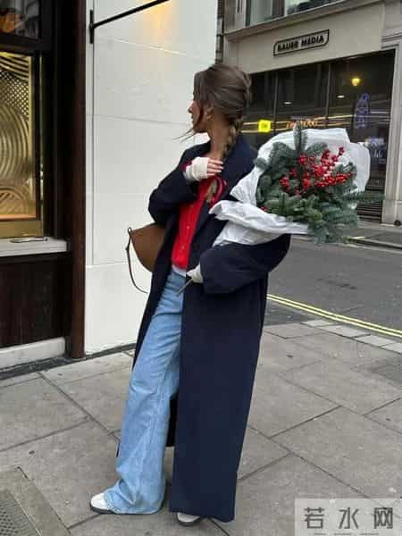 冬天把藏蓝色穿在身上，好看又显高级！