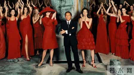 瓦伦蒂诺留下了166亿的遗产，从长期伴侣到男模，都有份