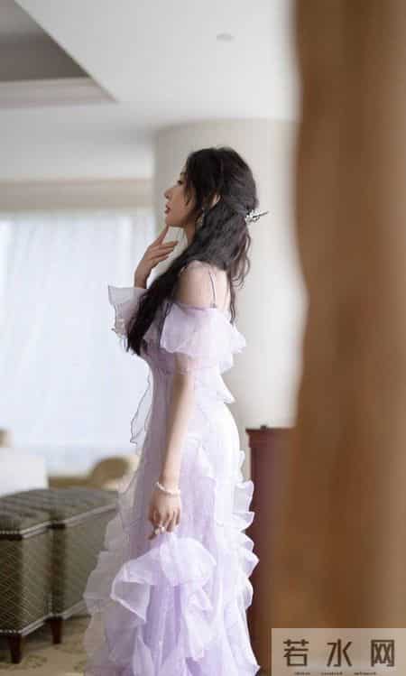 浪漫又不失温柔的紫色，让你尽情享受夏日的美好与浪漫