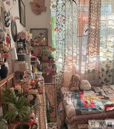 广东一姑娘的房子火了，满满当当，仅“一窗帘”就圈粉无数，晒晒