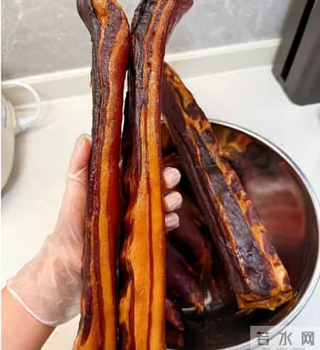 腊八过后,这菜提前做好,一次做20斤放冰箱,蒸一蒸上桌,特省事