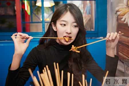 专家说出实话：过年期间，这6种钱真没必要花，花了也没啥意义