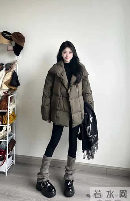 羽绒服+鲨鱼裤，入冬保暖天花板吧！