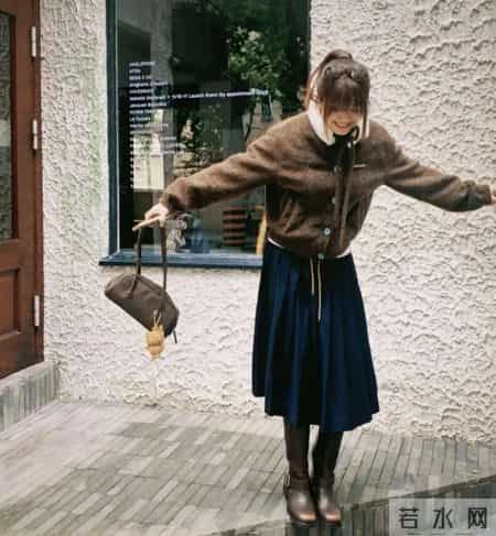 最近火了一双鞋，叫"美拉德靴"！时髦显高，配裤子、裙子都好看！