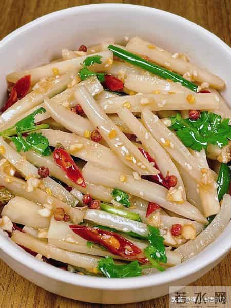 今年腊八不一般，老人说“腊八4不吃，一年病不沾”，哪4不吃？