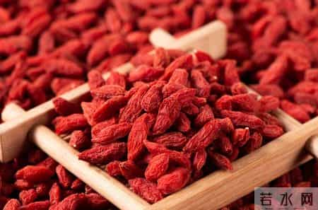 36 岁男子每天坚持喝枸杞水降血糖、养肾，3 个月后健康情况如何？