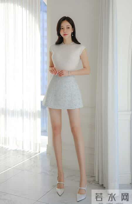 浅蓝格纹轻熟套装｜是柔光里的云柔甜美元媛