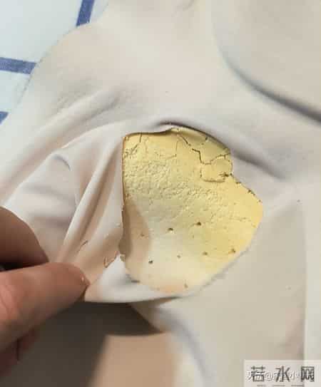 建议大家：别图便宜买“这7种”衣服，看着好看，穿上一言难尽！