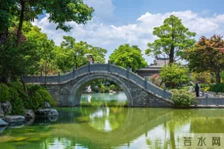 两性关系:男人过了65岁,永远不要在老伴面前,说以下这几句话!