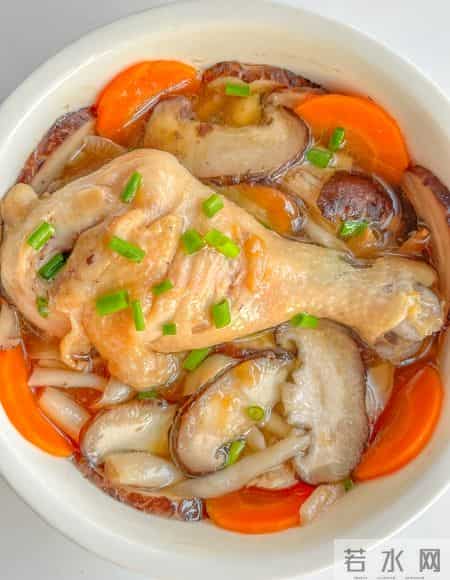 它是菌中之王，一降血脂、二降血糖、三降胆固醇，别不懂