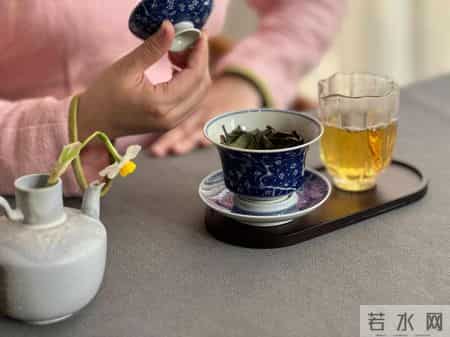 医生发现：癌症患者若常喝茶叶水，不用多长时间，或有几大好处