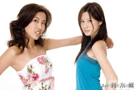 女生接吻必闭眼？心理学家揭秘：不是害羞，是身体在说“我爱你”