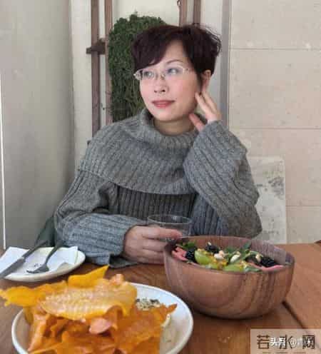 50多岁的我靠朱雀三啄+三习惯，满头白发养乌黑