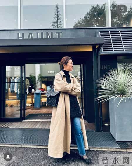 这是见过最真实的中年小个子，没有完美身形，靠简练穿搭圈粉无数