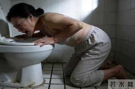 我55岁绝经3年，搬去乡下后竟又开始孕吐，去医院检查，老公路过走廊时跟一个女人的对话让我如坠冰窟