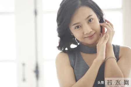 女生接吻必闭眼？心理学家揭秘：不是害羞，是身体在说“我爱你”