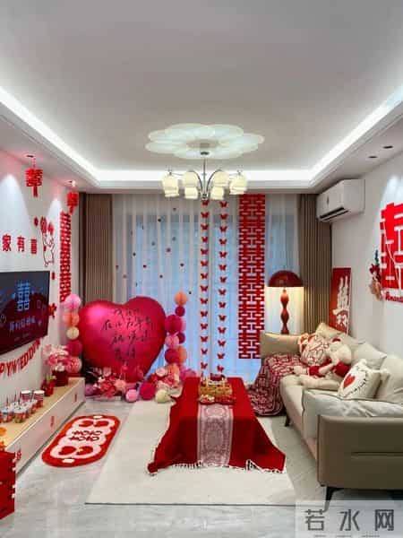 一位28岁姑娘展示婚房，在朋友圈爆红，亲戚直呼：从小就看有眼光