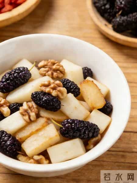最补肾的一种果子，对眼睛和头发都特别好，建议多吃，安稳过寒冬