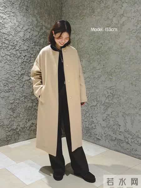 冬天的留白穿搭，是一种松弛自在的美！