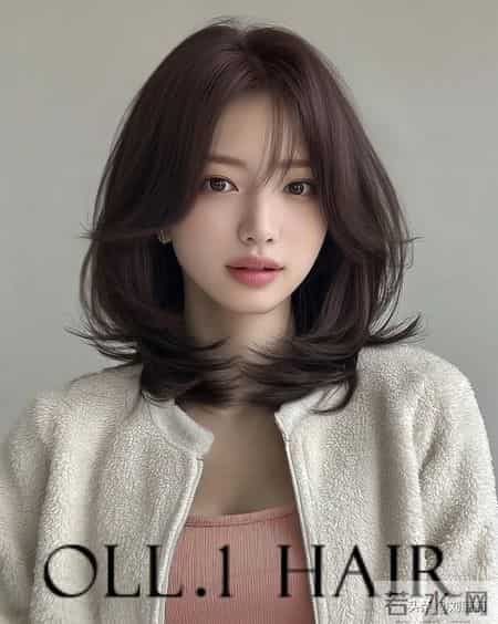 韩式层次发型：不费力的精致氛围感