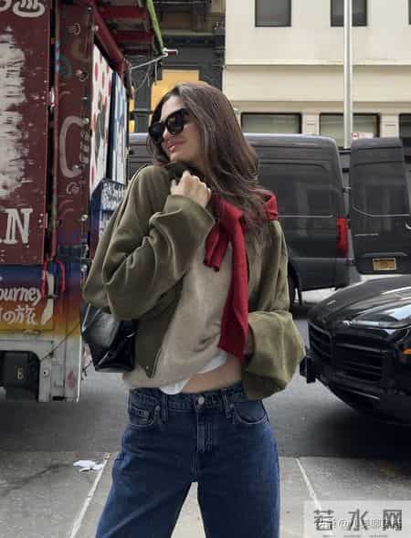 “美拉德”过时了?今年更流行这个色系,复古摩登赚足回头率