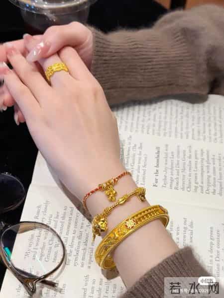 黄金饰品也太好看了吧
