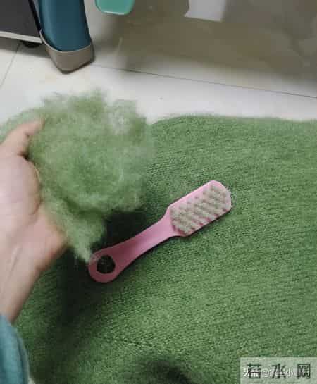 冬天不要买这7种“毛衣”，看着好看，其实很“坑”，纯属浪费钱