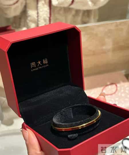 20克金手镯有多细？上手温柔感直接拉满