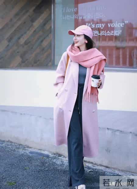 今年冬天最减龄的6组配色穿搭，显白又高级！