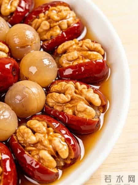 核桃加一物，肾气和脑力一起补！记性好了，耳朵也灵光了