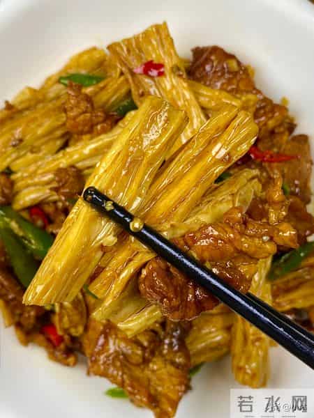 明日腊月十一是“凶日”，提醒：1要吃，2不晚，3不多，图个圆满