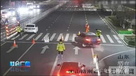 烟台开发区发生一起暴力闯卡事件，司机已被拘留！