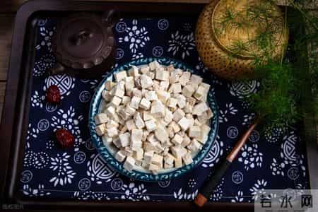 糖尿病人无论患病多久，一定要记住这3味药，用好了血糖越来越稳