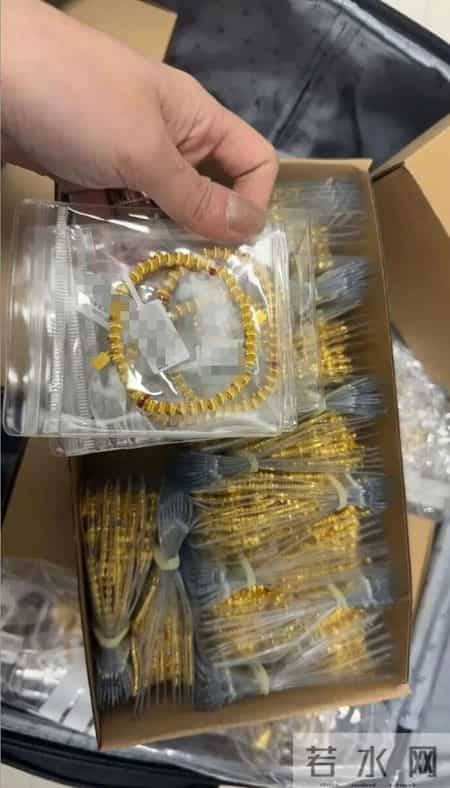 价值上千万！珠宝公司新员工将12公斤黄金忘在高铁上