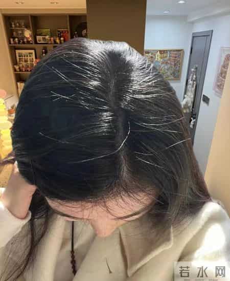 87年女生坚持朱雀三啄+黑豆打卡；一年养黑白发