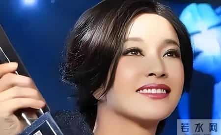 钱再多有什么用？75岁的“风流妖精”刘晓庆，已经走上另一条道路