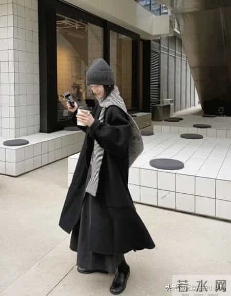 冬季火出圈的『伞裙』，上身美到被反复夸！