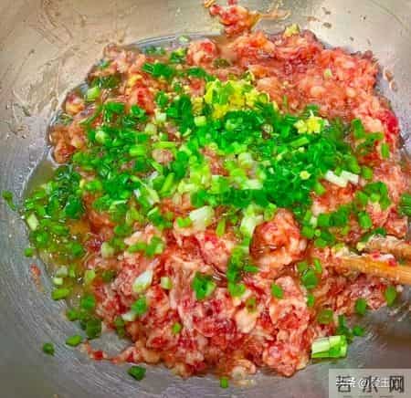 冬天，这菜使劲吃！包饺子一口一个真鲜美，多吃增强体质，别不懂