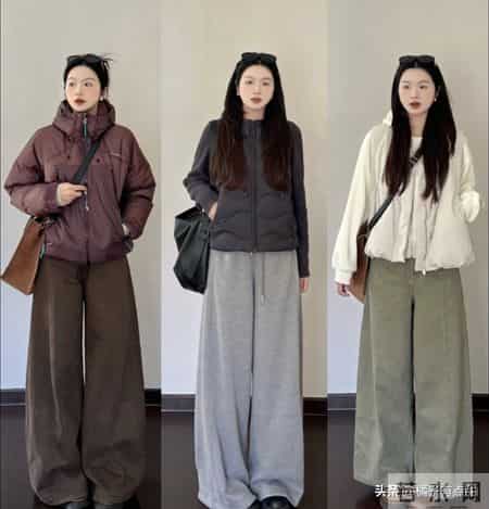 27套入冬穿搭示范：“羽绒服+牛仔裤”，时髦不露腿，保暖还舒适