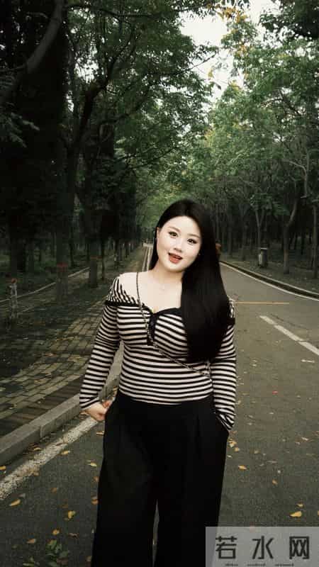 这条纹衫怎么这么会藏肉？！