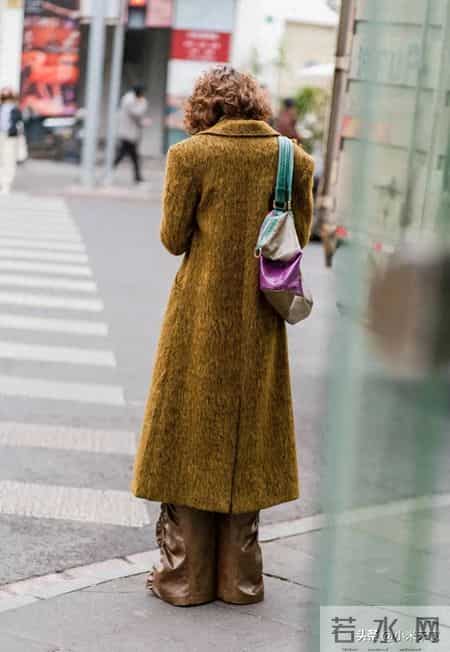 上海降温到5度，街头潮人已经把“保暖+时髦”玩明白了