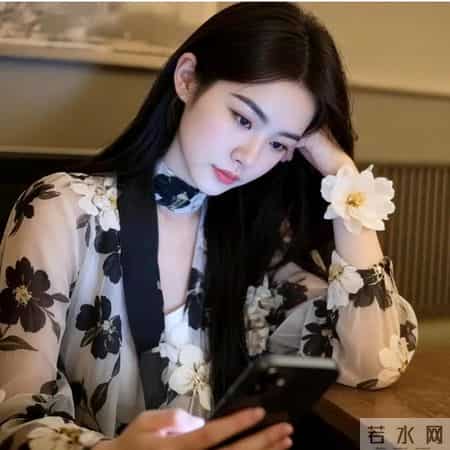 黑色花朵刺绣网纱罩衫穿搭