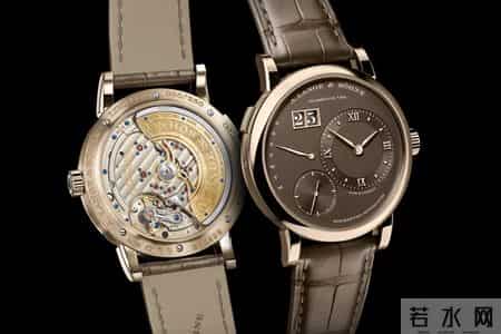 神级起步！出手即经典！这些一步到位毕业表，我只要一块就好！