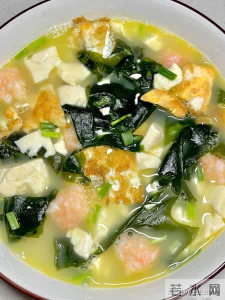 今年腊八不一般，老人说“腊八吃4宝，一年病不沾”，吃哪4宝？