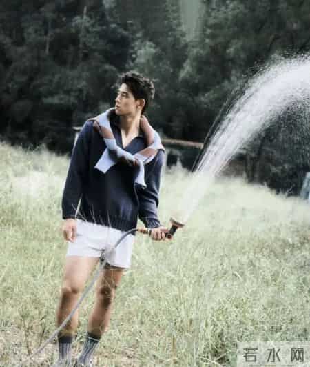 超火的广州体育生五颗星去当男模了！？