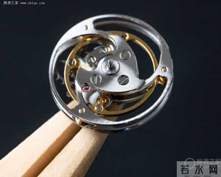 萧邦年度重头戏：品牌最复杂精密的大自鸣腕表