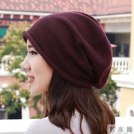 天气寒冷，常戴帽子好吗？医生：过了70岁，戴帽子千万注意这几点