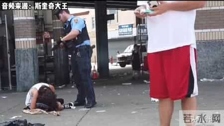 牢A爆火黑话全解！每个词都撕开了美国社会的伤疤！