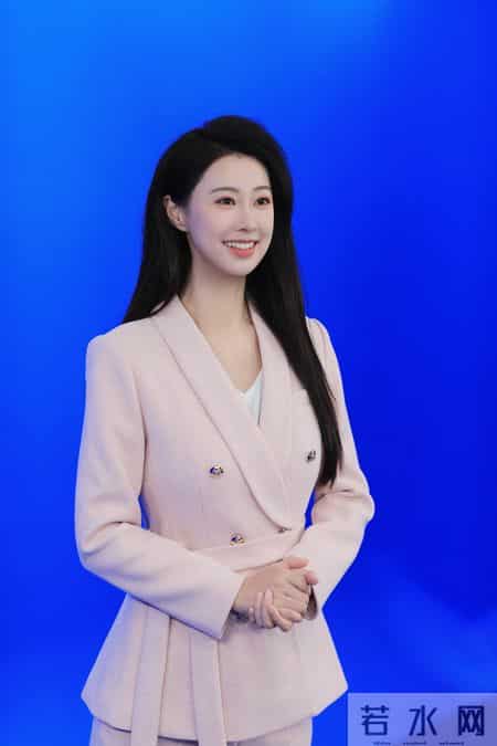 气质超绝的播音主持人上班美拍，漂亮动人